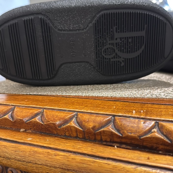 New Dior Snow boots. - Picture 5 of 8